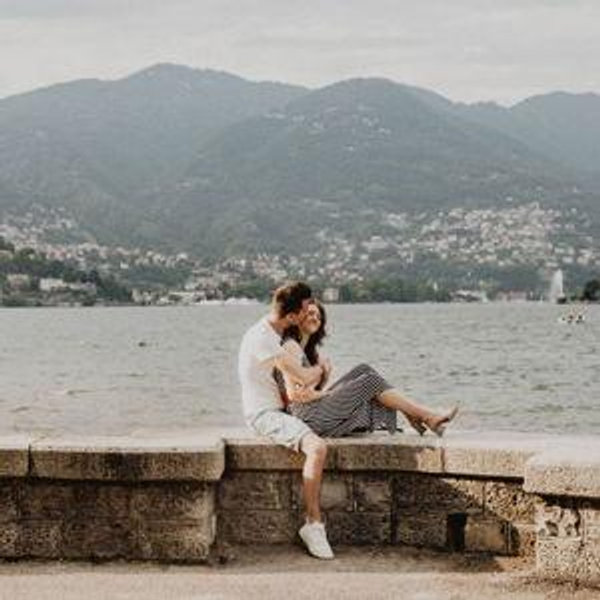 Photographer in Italy or Switzerland for Couples Photos!