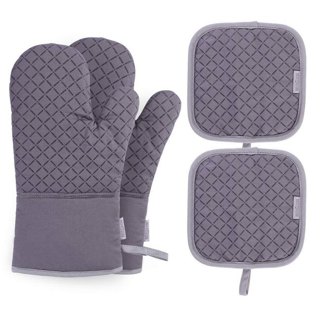 BESTONZON 4PCS Heat Resistant Oven Mitts and Pot Holders, Soft Cotton Lining with Non-Slip Surface for Safe BBQ Cooking Baking Grilling