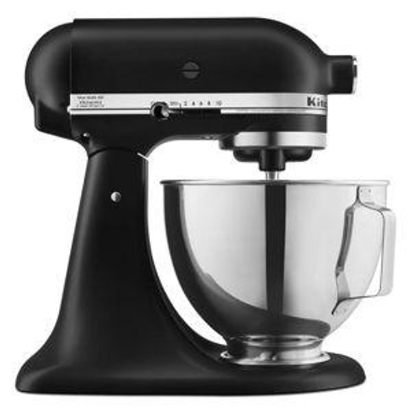 Deluxe 4.5 Quart Tilt-Head Stand Mixer - Black Matte | KitchenAid US