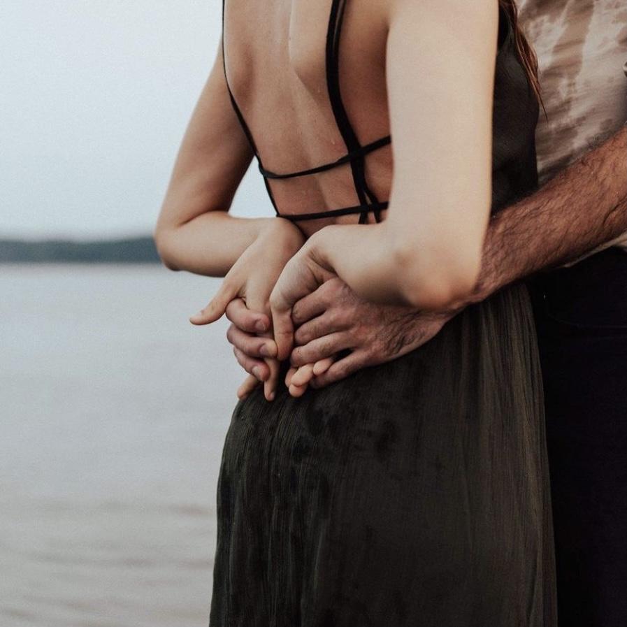 Engagement photos at Bloomington Beach on Clinton Lake! 

Credit: Clay Swanson Photography