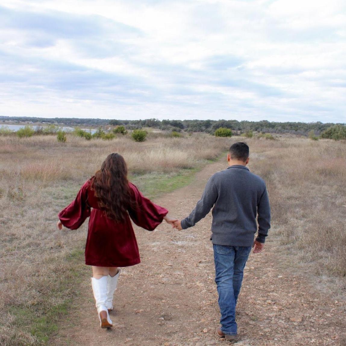 Our sweet friend Victoria did our engagement photos 🤍
