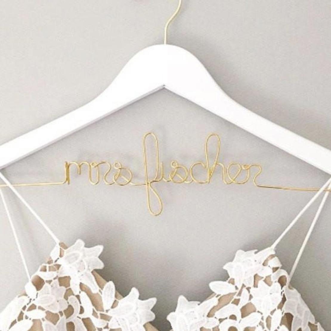 Wedding Dress Hanger, Bride Hanger, Last Name Hanger, Future Mrs Hanger, Custom Wedding Hanger, Personalized Hanger, Bridesmaid, Bride Gift