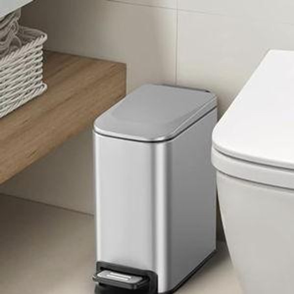 Cesun Small Bathroom Trash Can with Lid Soft Close, Step Pedal, 6 Liter / 1.6 Gallon Stainless Steel Mini Garbage Can for Office, Outdoor Trash Bin with Removable Inner Bucket (Silver)
