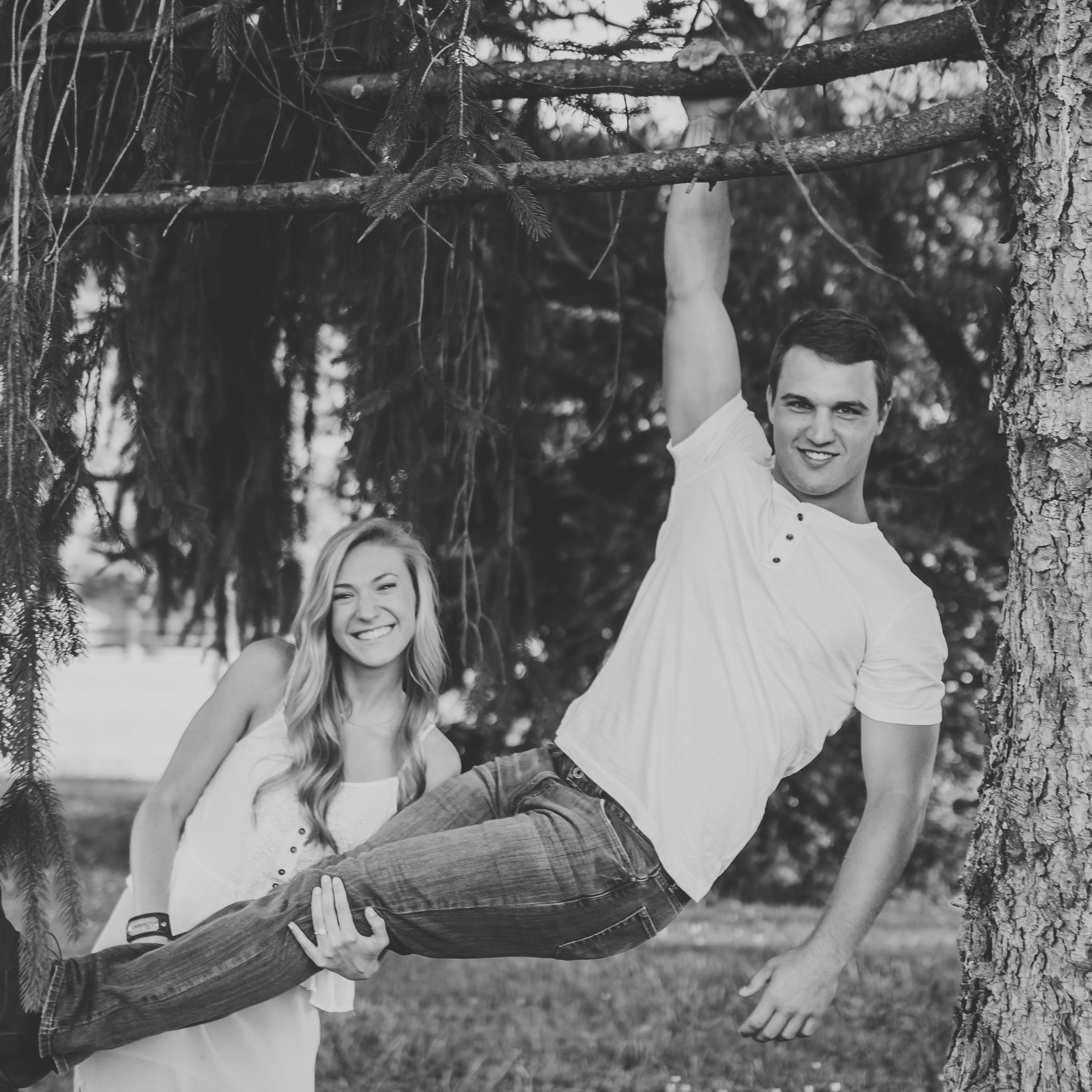 HANG ON to our date!