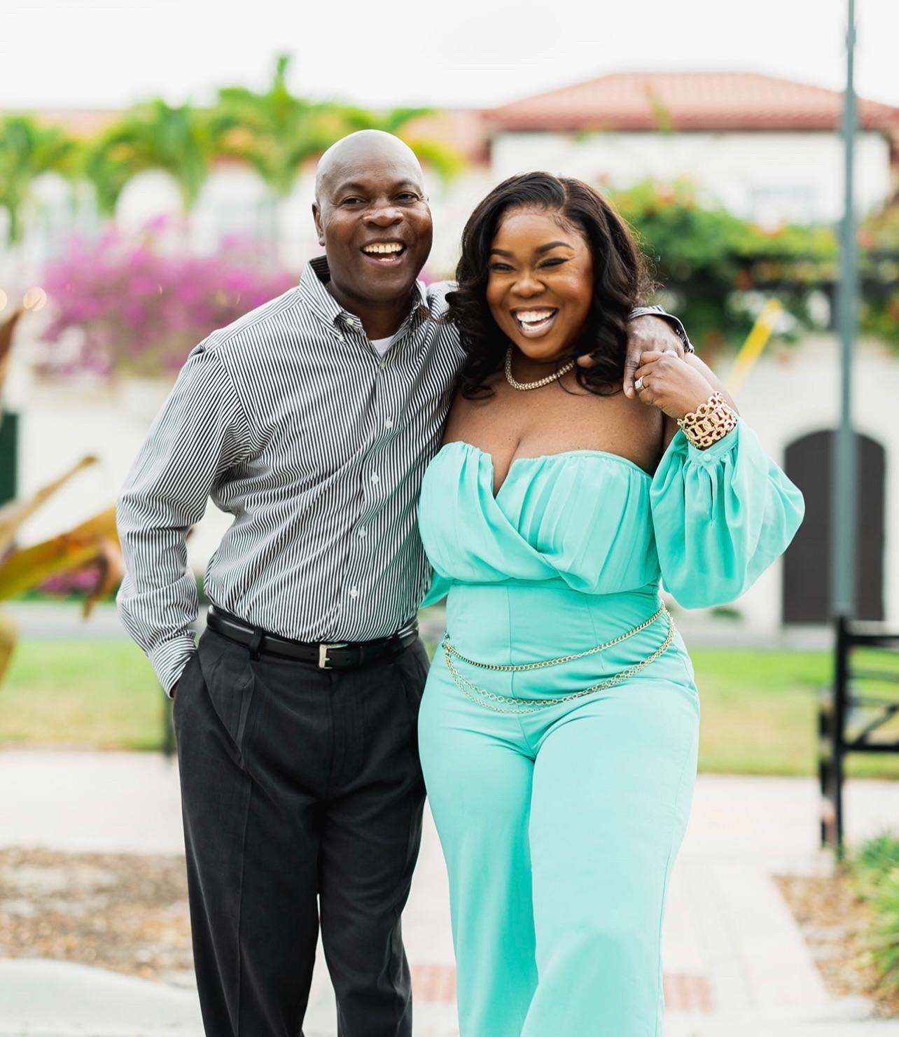 We had so much fun doing the photo shoot. All smiles💕