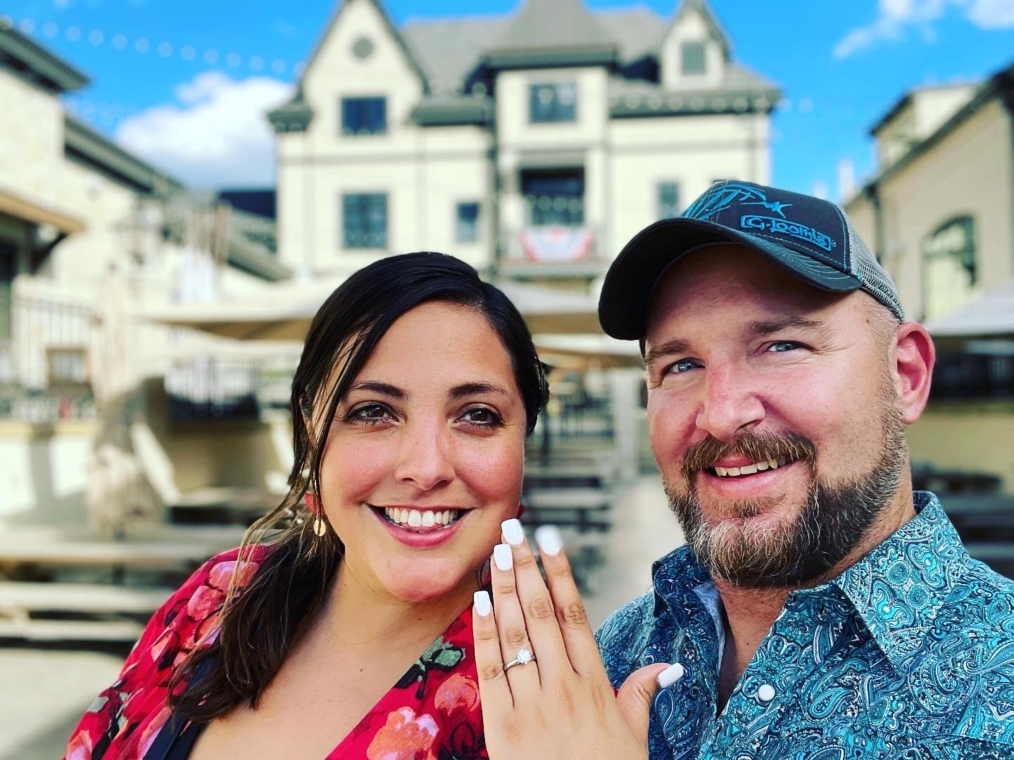 The Wedding Website of Priscila Castro and Carl Steigerwald