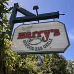 Harry's Seafood, Bar & Grille