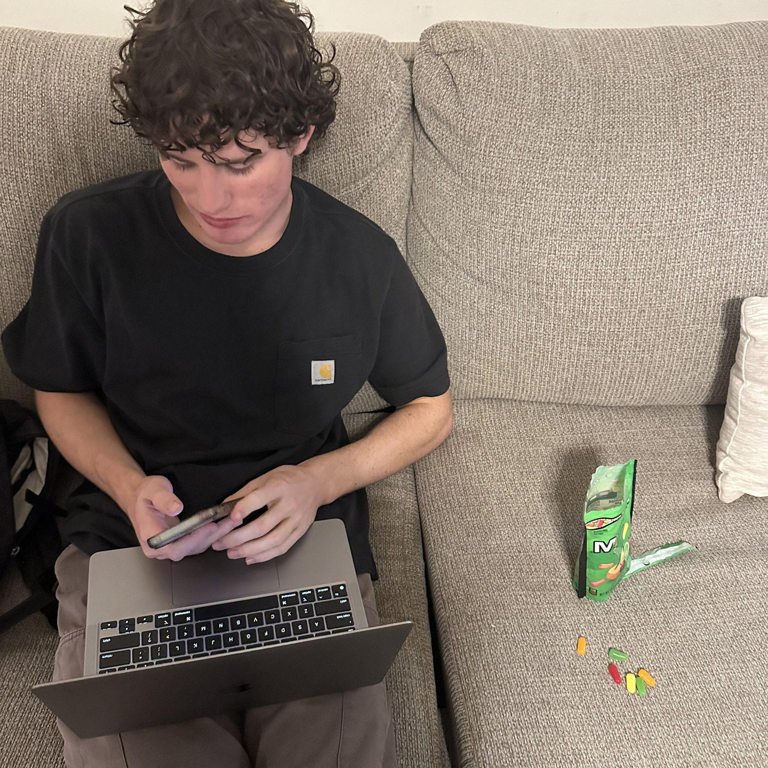 I can't explain why the fact that Hayden eats his mike and Ikes like this makes me love him so much.
