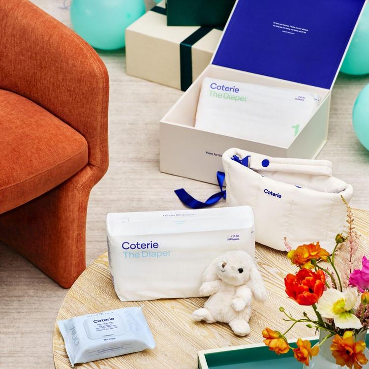 Coterie, Newborn Gift Set | Zola Baby