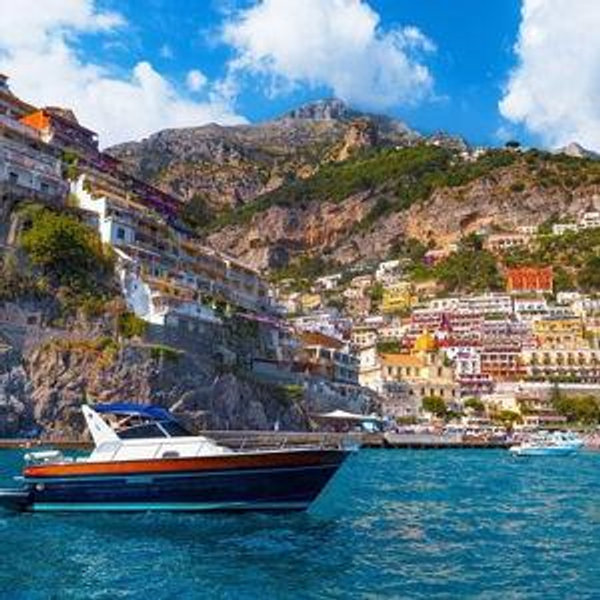 Amalfi Coast Boat Tour from Sorrento with Positano Visit
