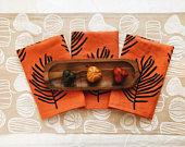 linen napkin set. orange palm leaf. hand...