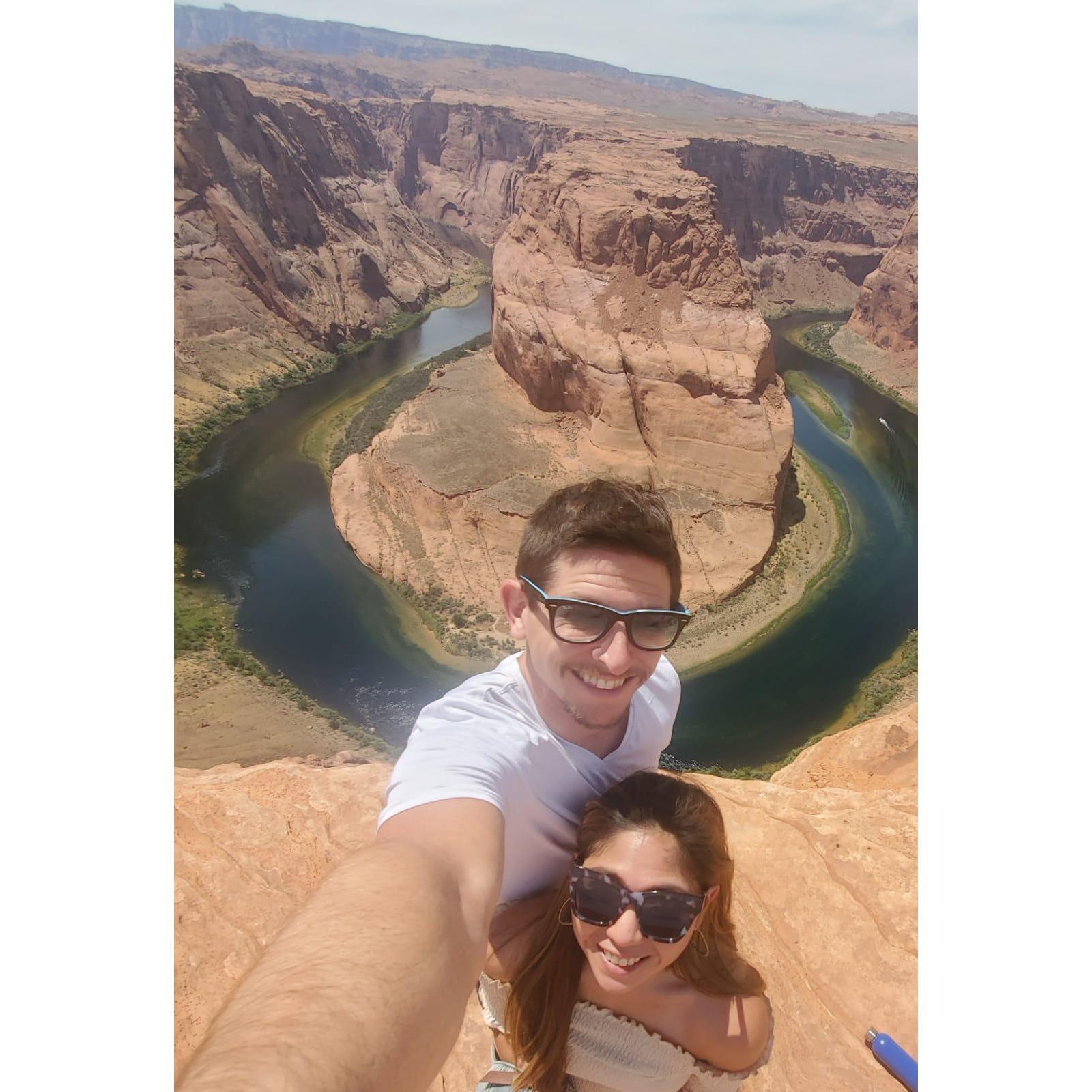 Being all touristy at the Horse shoe bend :D