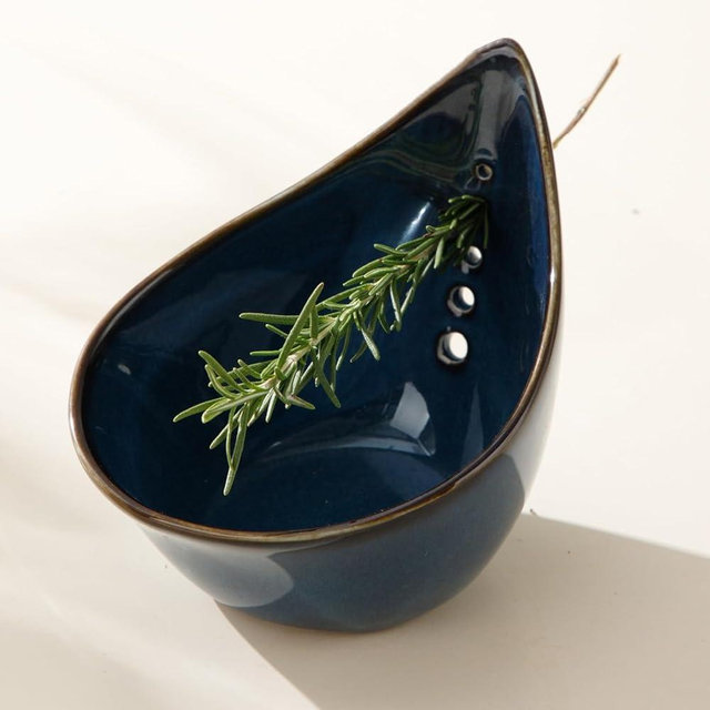 Herb Stripper Bowl, Ceramic Herb Peeling Bowl, Kitchen Herbs Leaf Stripping Tool, Pottery Herb Peeler for Kale, Thyme, Basil, Rosemary Stripper (Blue)