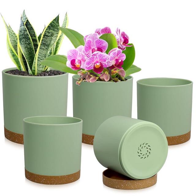 WSMKSZ 5 Pack Cylindrical Flower Pots with 7/6.5/6/5/4 inch, Modern Small Plastic Plant Pots with Drainage Holes & Saucers, Round Planter Pots for Outdoor, Indoor & Office Decor (Green Brown)