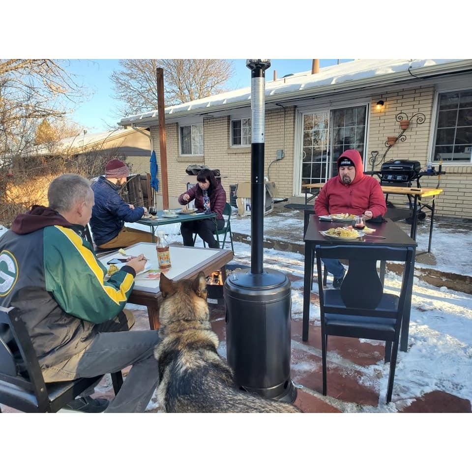 A very cold and covid-friendly thanksgiving a few weeks after moving in