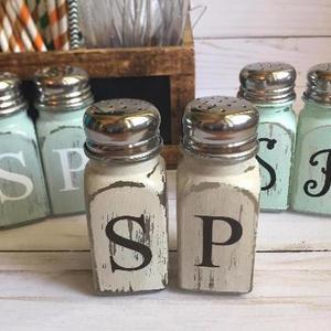 Rustic Salt and Pepper Shaker Set, Rustic Salt and Pepper Shakers, Salt and Pepper Shakers, Rustic Farmhouse Decor, Farmhouse Decor, Rustic