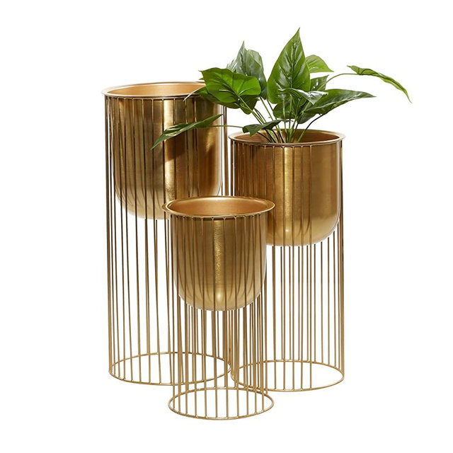 Deco 79 Contemporary Metal Indoor/Outdoor Planters with Stands, Set of 3, 16", 21", 24"H, Gold
