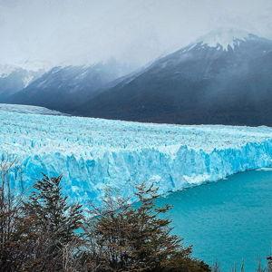 Honeymoon Tour - El Perito Moreno Glacier Trekking