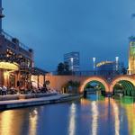 The Woodlands Waterway/Restaurant Row