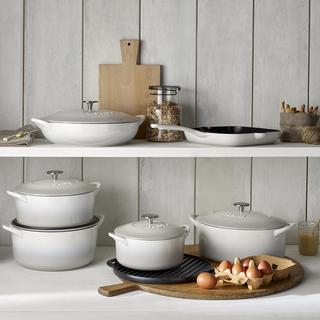 Natural Canvas Shallow Casserole