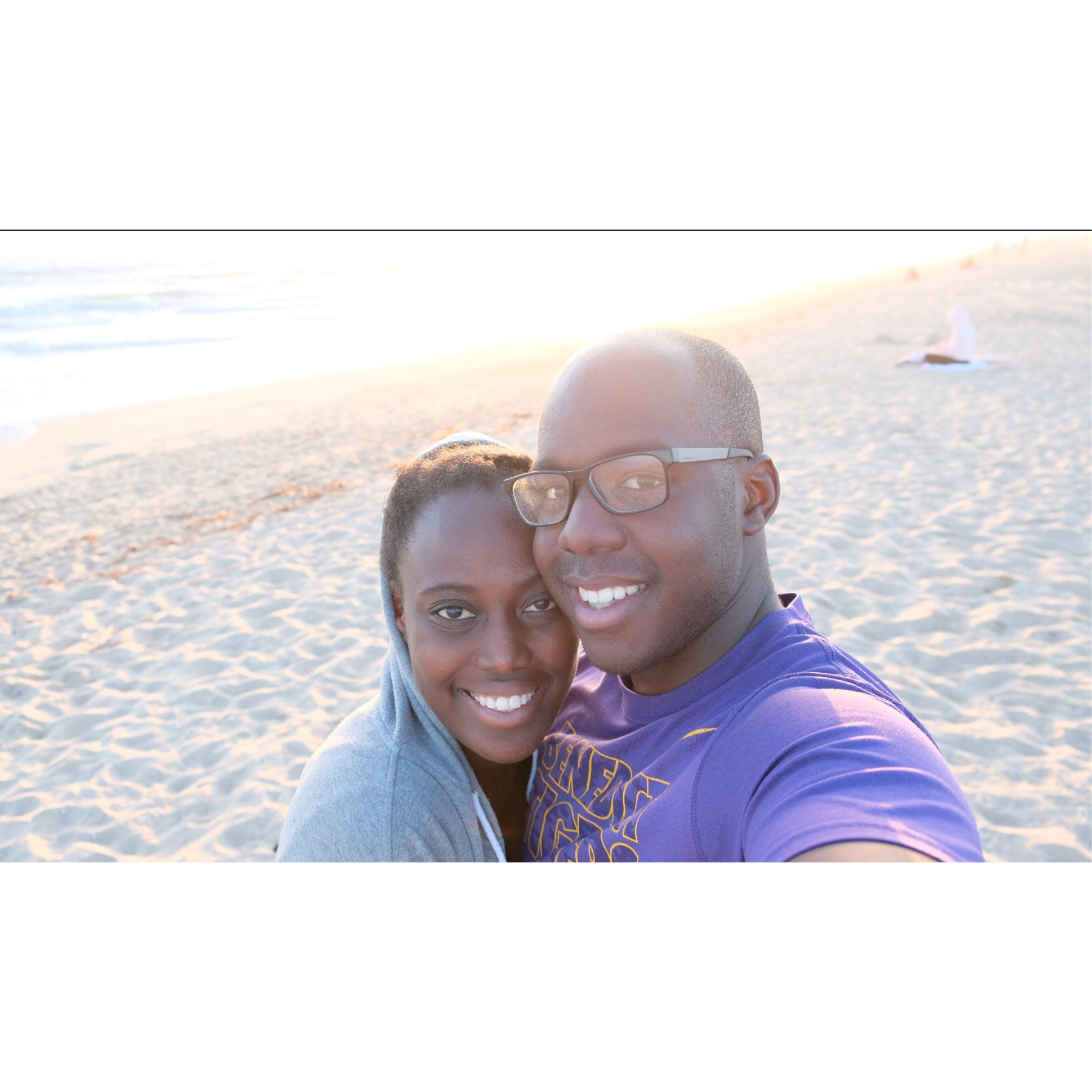 Josie took Joe to Huntington Beach Pier, CA for the first time!