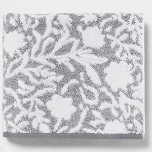 Performance Plus Bath Towel