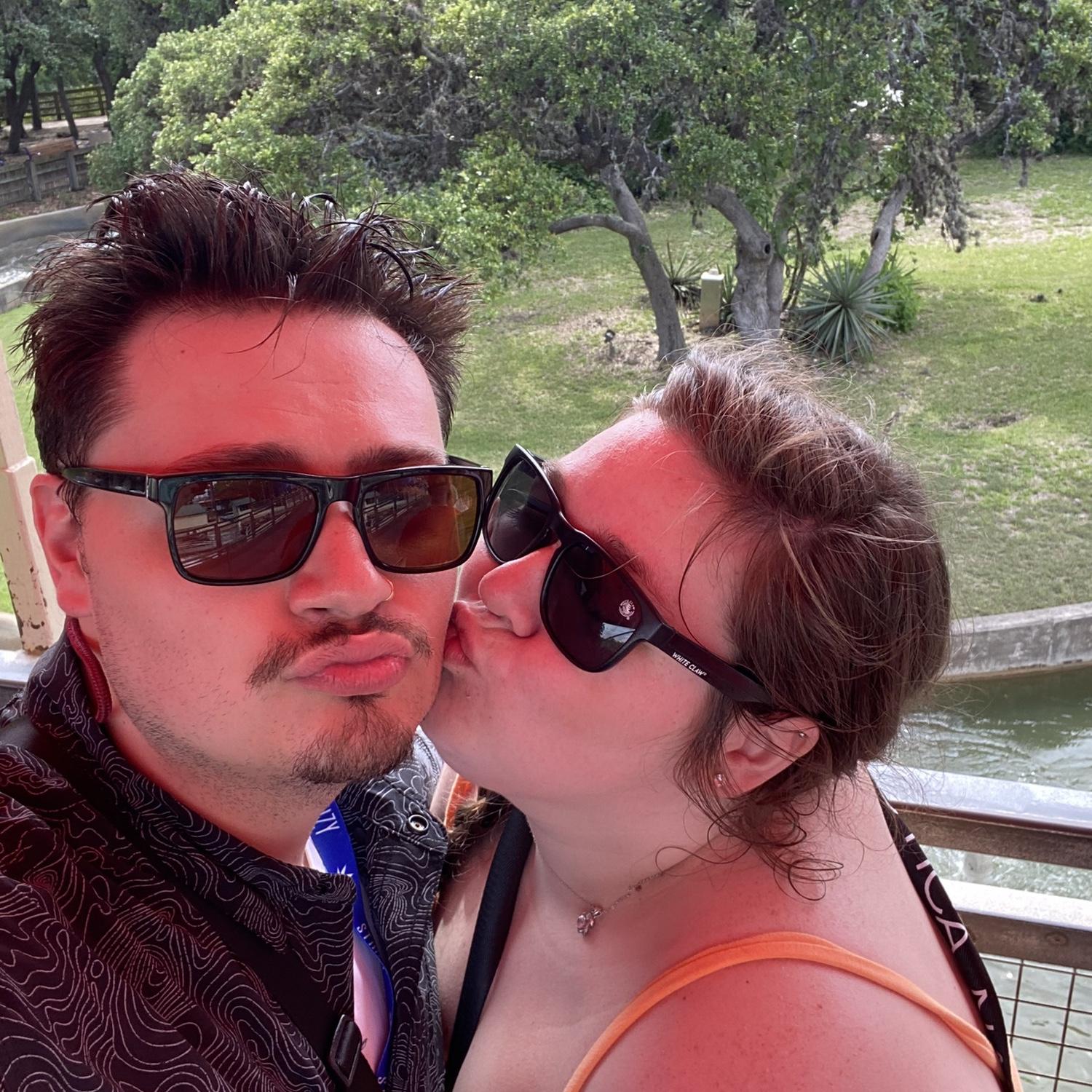 A couple friends moving to TX lead to a fun long weekend!
Year: 2023