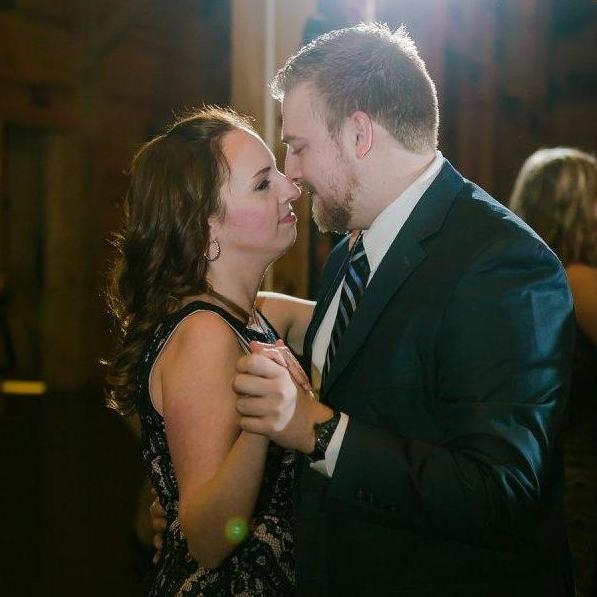 Dancing at the Kahrs wedding.