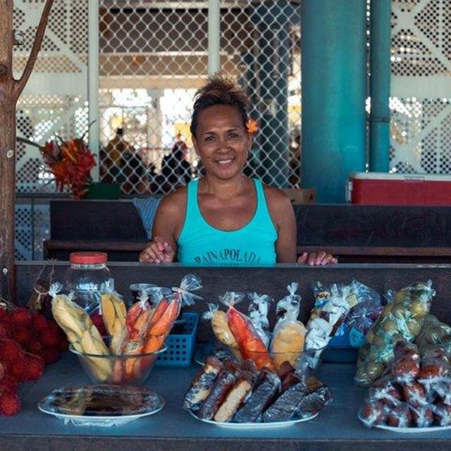 Half Day Moorea Food Tour (Tama'a street food tour) For 2