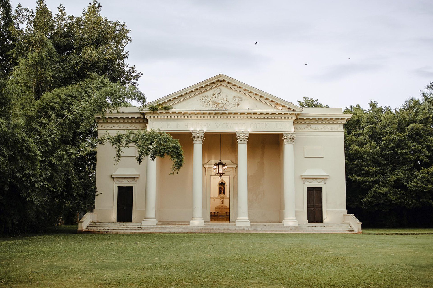 The Wedding Website of Isabella Boghs and Dillon Peterson