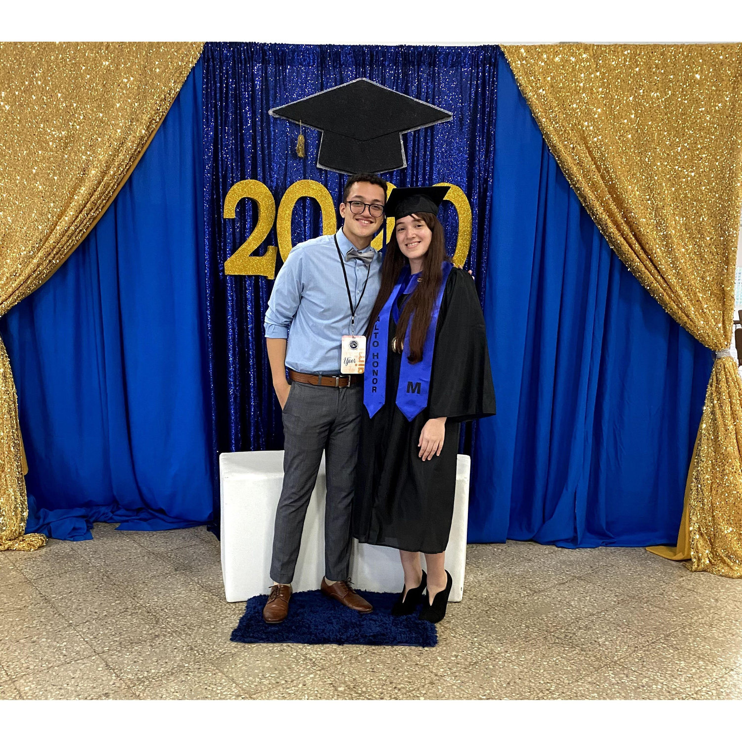Graduación Colegio Bíblico 2020 - almenos esta sí fue presencial