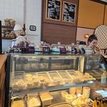 Allie Boy’s Bagelry & Luncheonette