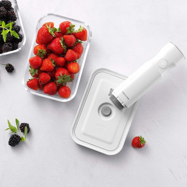 Zwilling Fresh & Save Tall Glass Vacuum Container, Set of 3