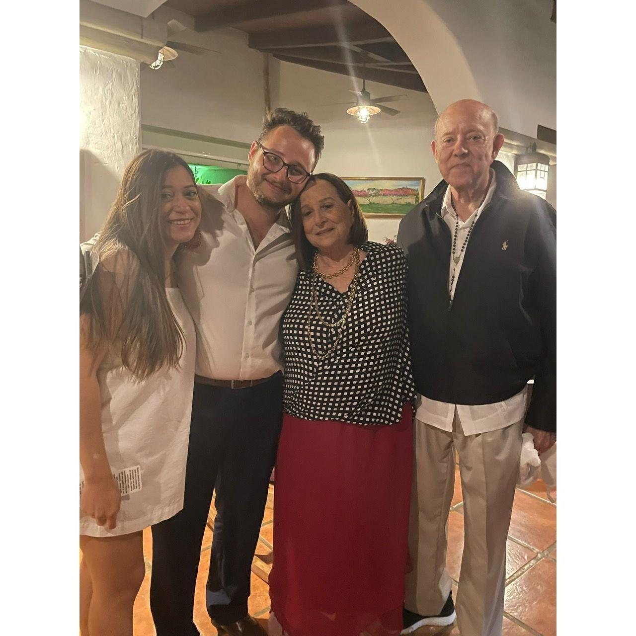 El abuelo y la abuela - Navidad 2022