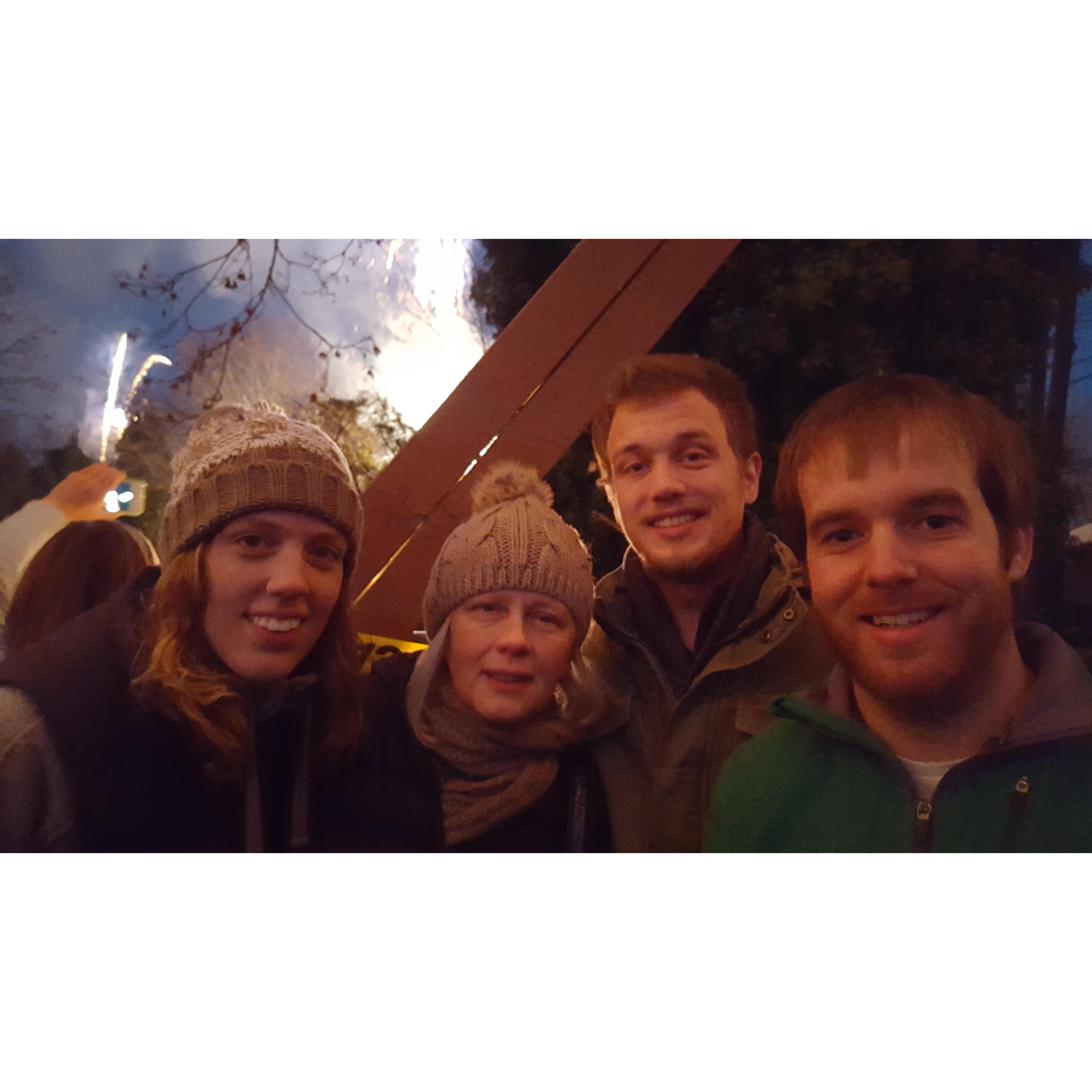 Christmas time in Sumner, Washington with the Laytons!