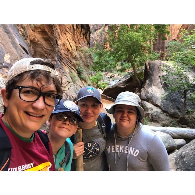Hiking in the Narrows in Zion with Annie and Sam