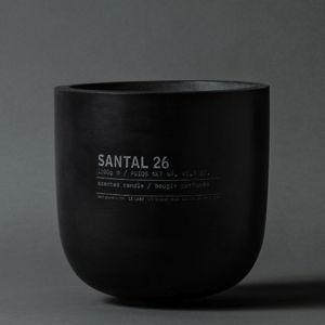 SANTAL 26 - large black concrete candle