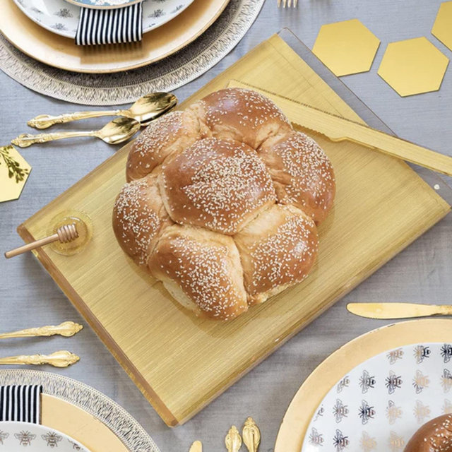 Solid Acrylic Challah Board & Knife