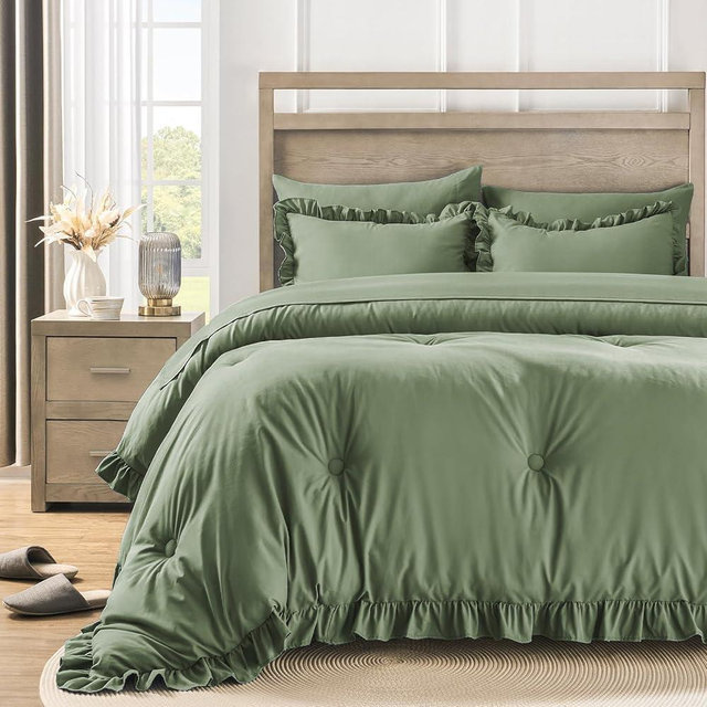 QUIETSEA Queen Bed in a Bag 7 Pieces Comforter Set Queen, Ruffle Shabby Chic Bedding Comforter Set Green Bed Set with Comforter, Pillowcases, Flat Sheet, Fitted Sheet and Pillow Shams