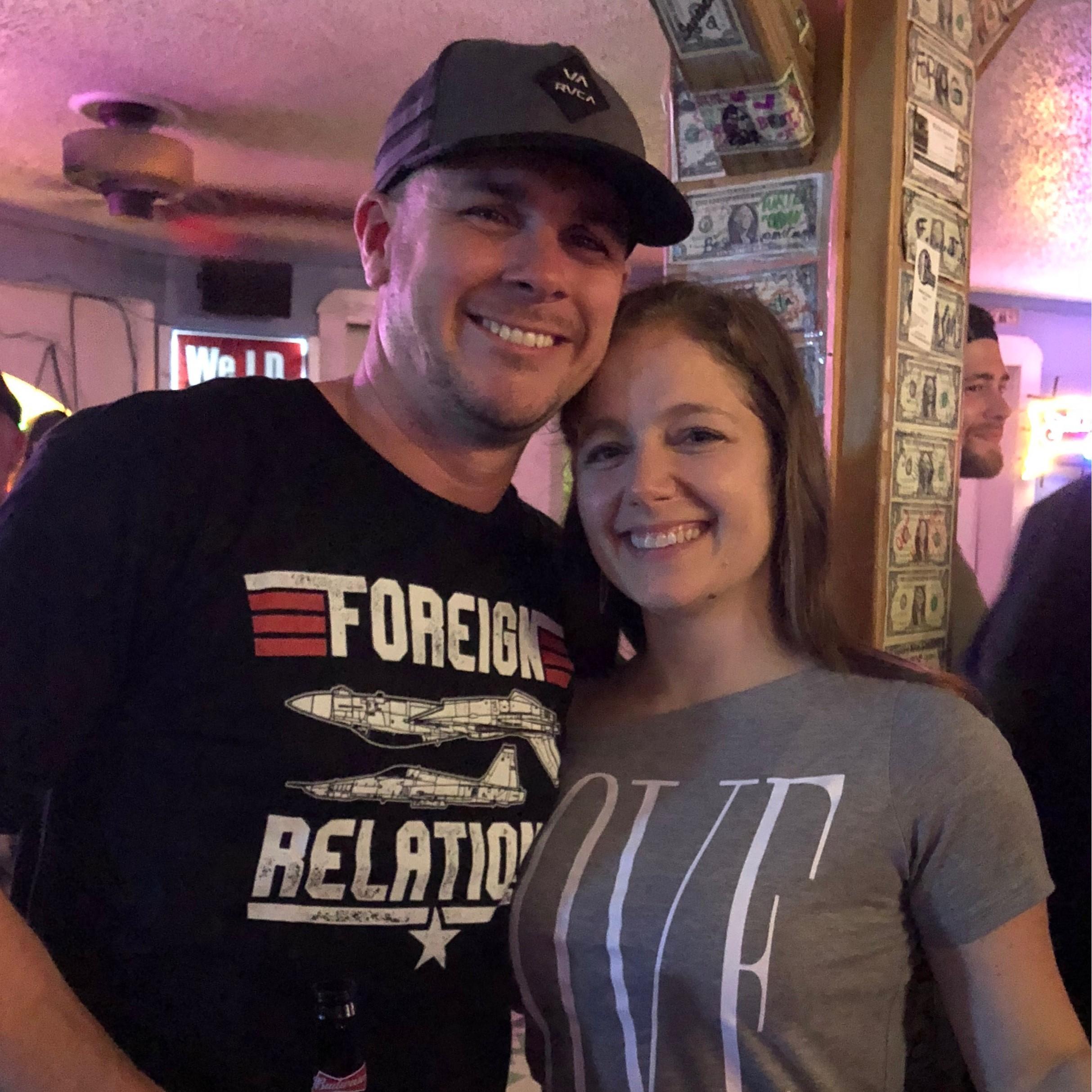 06.10.18
Rob's Birthday. Barhopping CB with Friends.