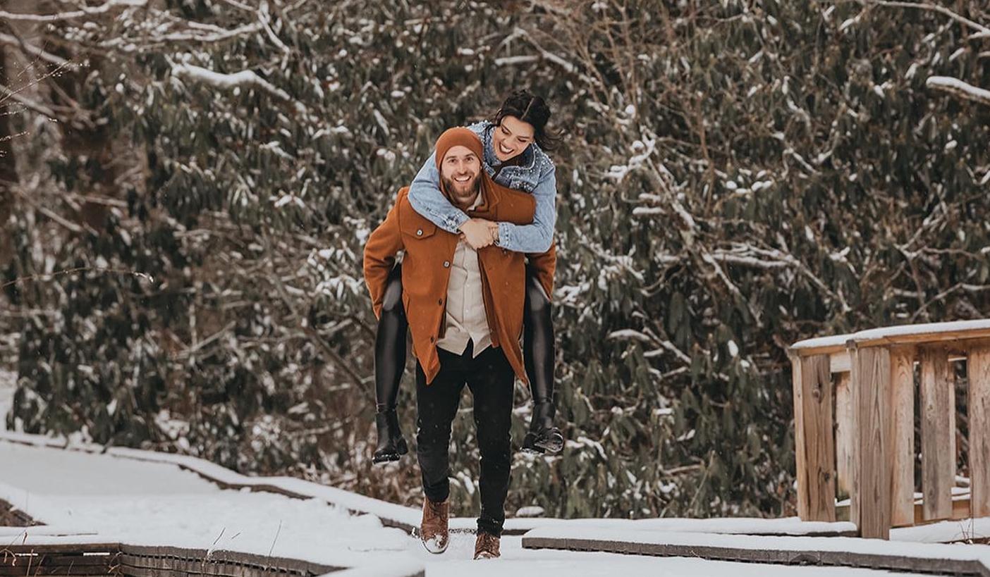 The Wedding Website of Andrea Mesa and Chad Gollen