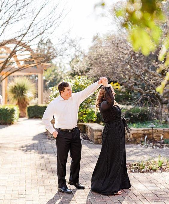 The Wedding Website of Ashton Davenport and Justin Poplaski