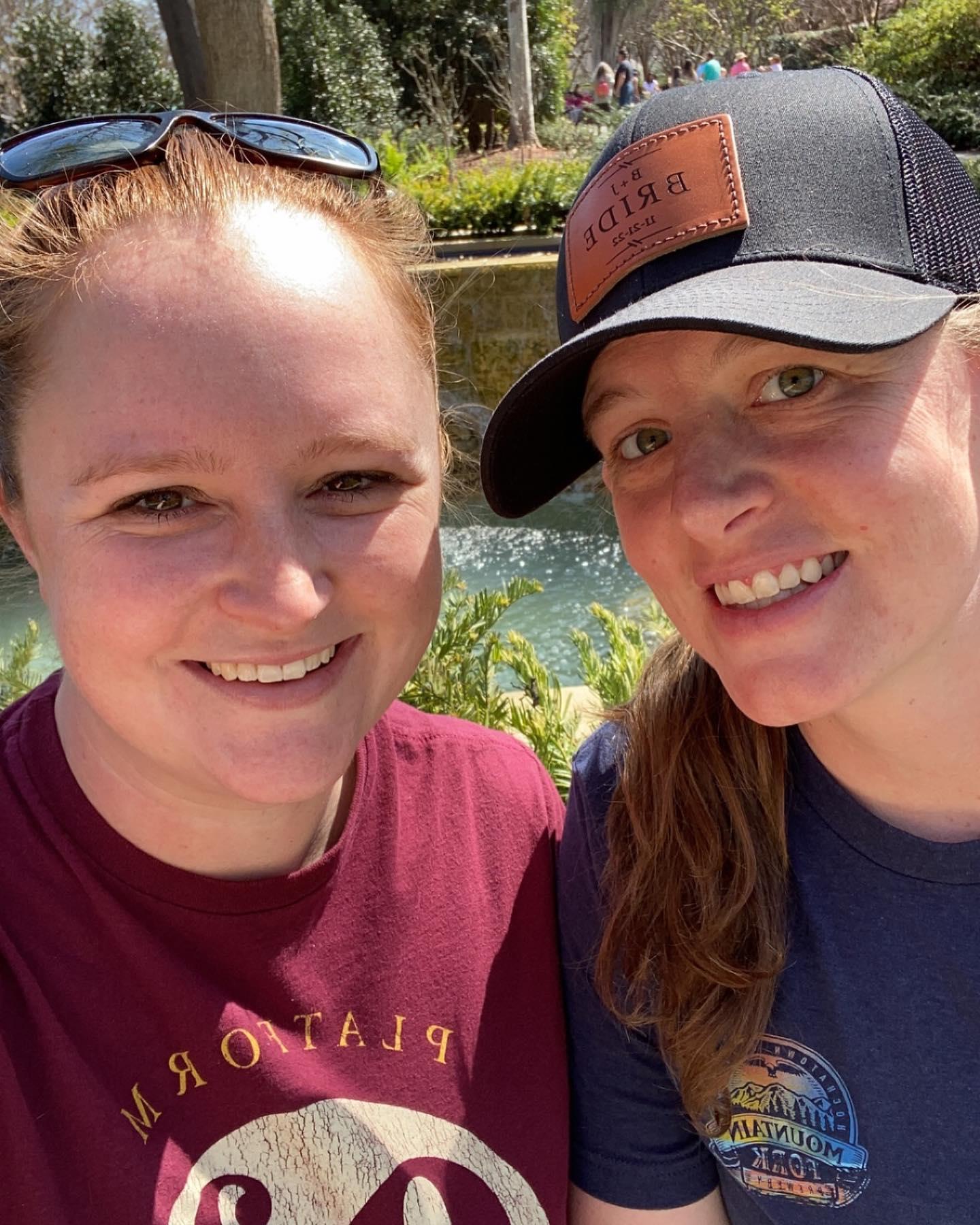 a4f81933-325c-4adc-a865-c60a602b448a