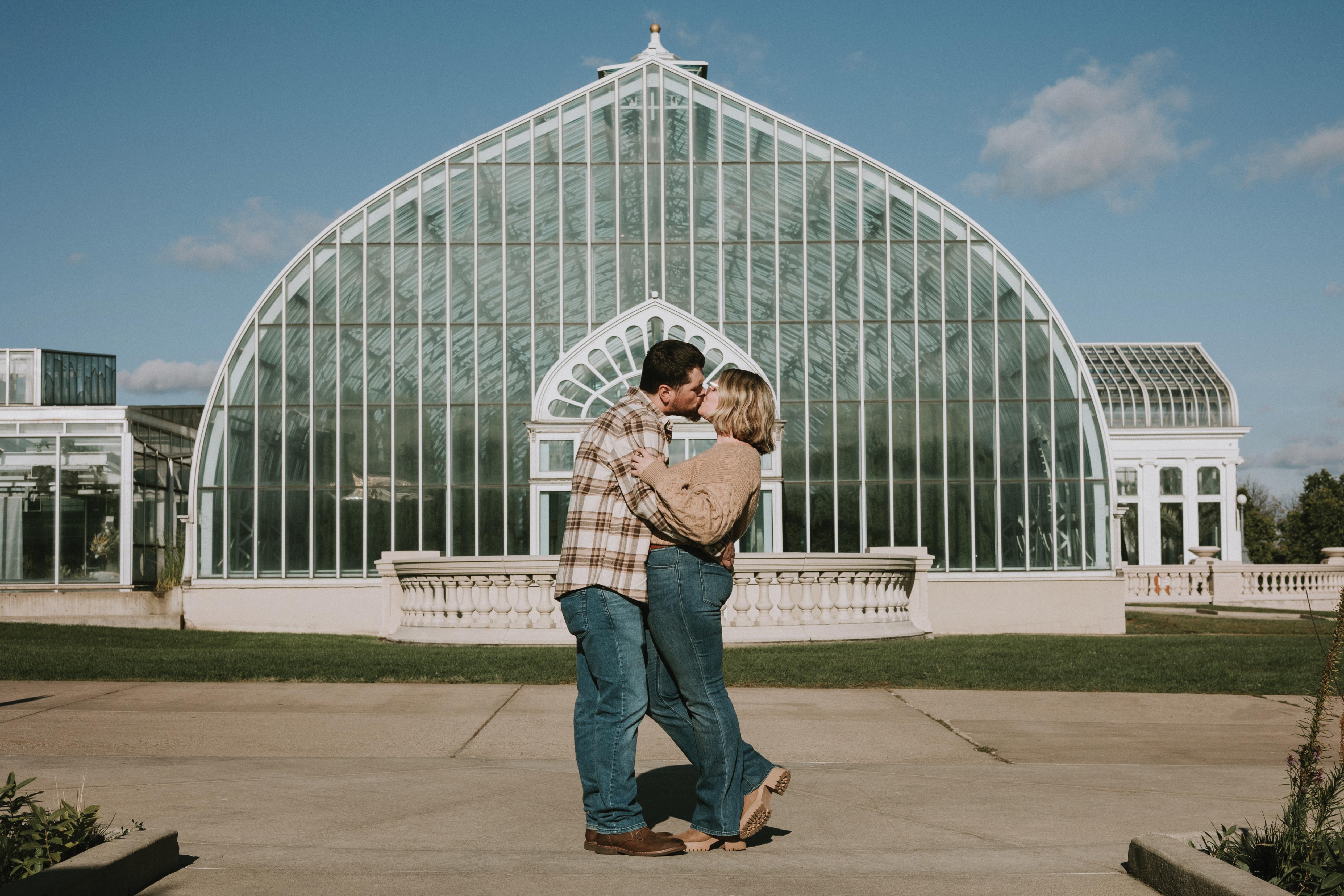The Wedding Website of Lindsay Zigan and Tanner Peterson