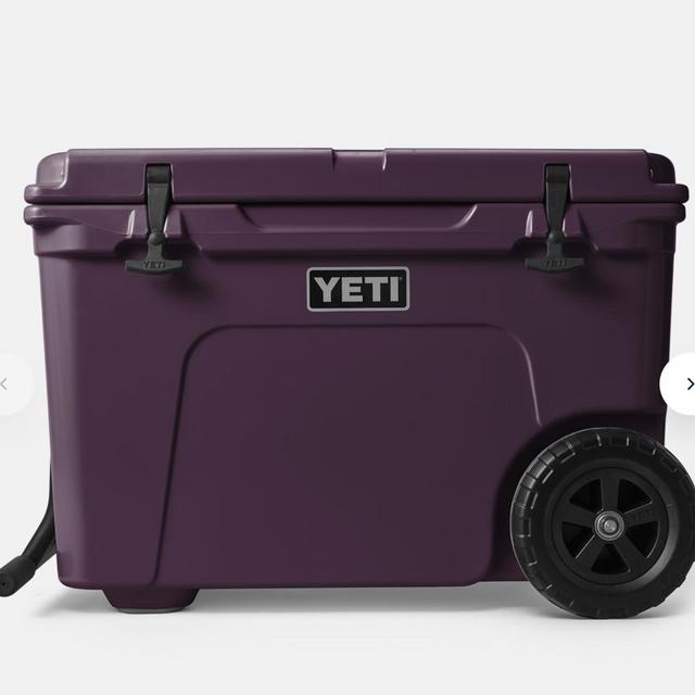 YETI Tundra Haul Hard Cooler with Wheels