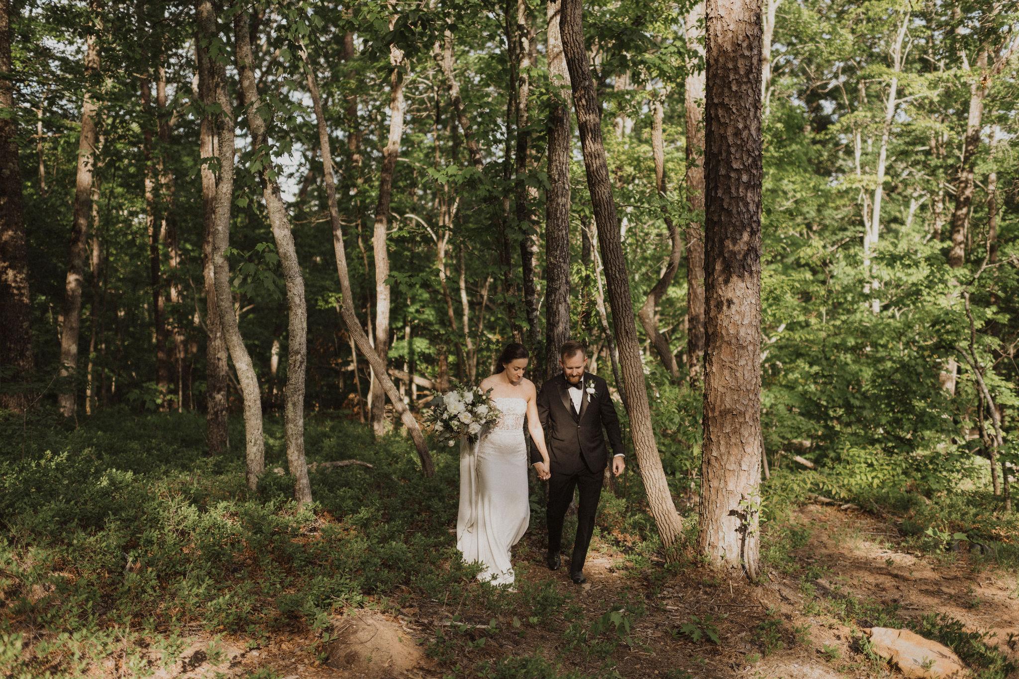 The Wedding Website of Lucas Canaan and Grace Van Dyke
