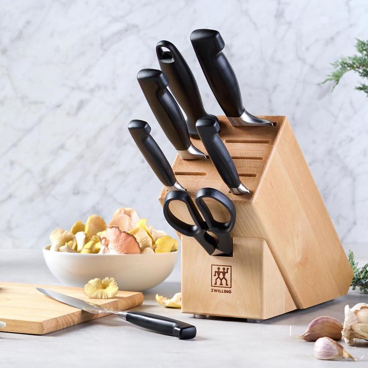 ZWILLING, Four Star 8-Piece Knife Block Set | Zola