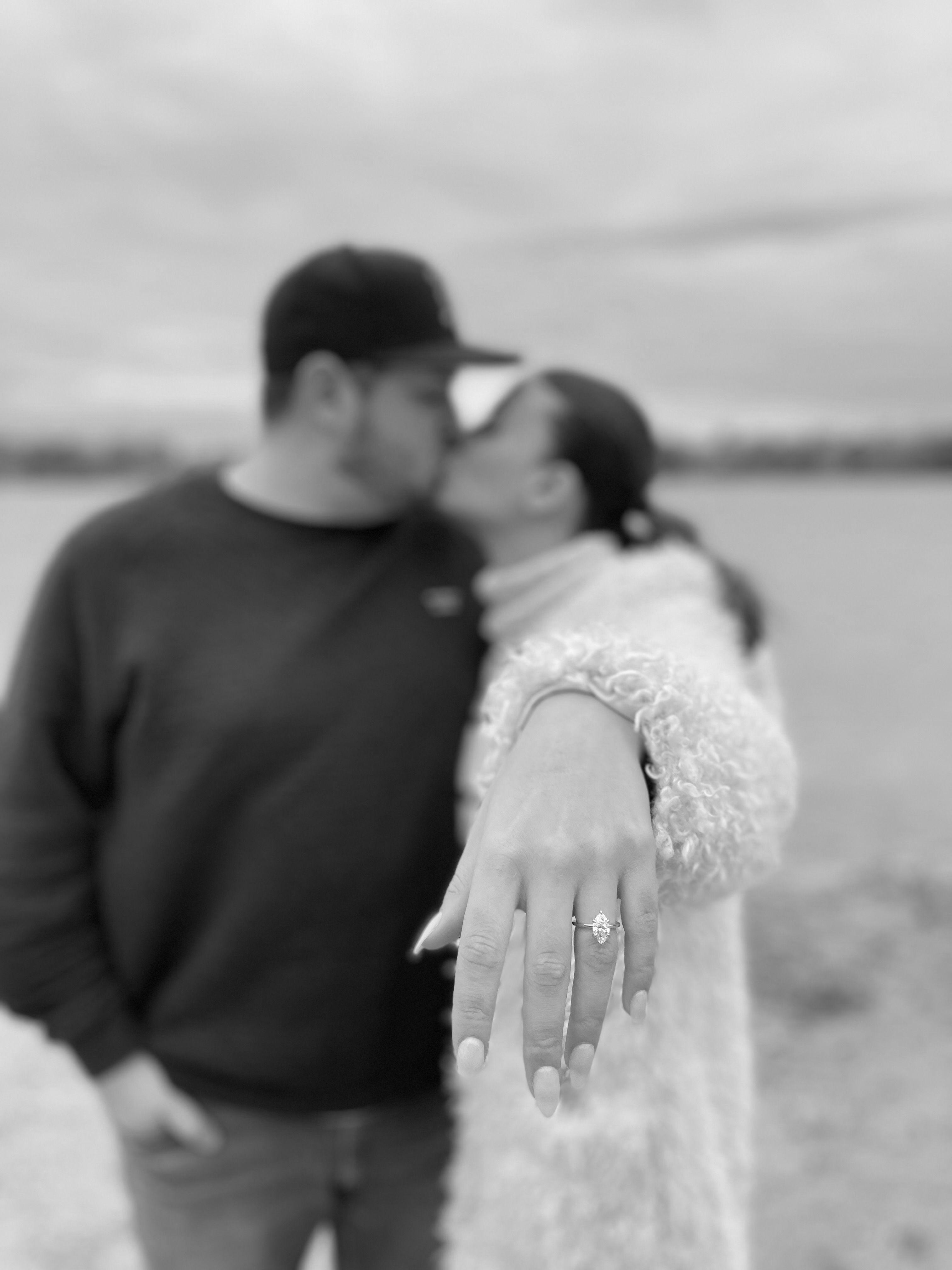 Amanda Pinheiro and James Harris' Wedding site