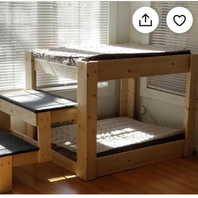 Dog bed