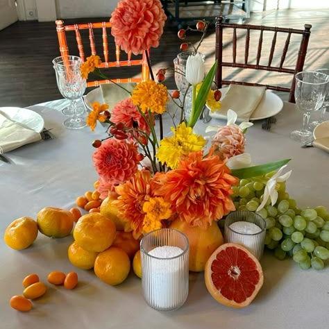 Tropical vibe! Match your colors with tropical fruits, maybe...